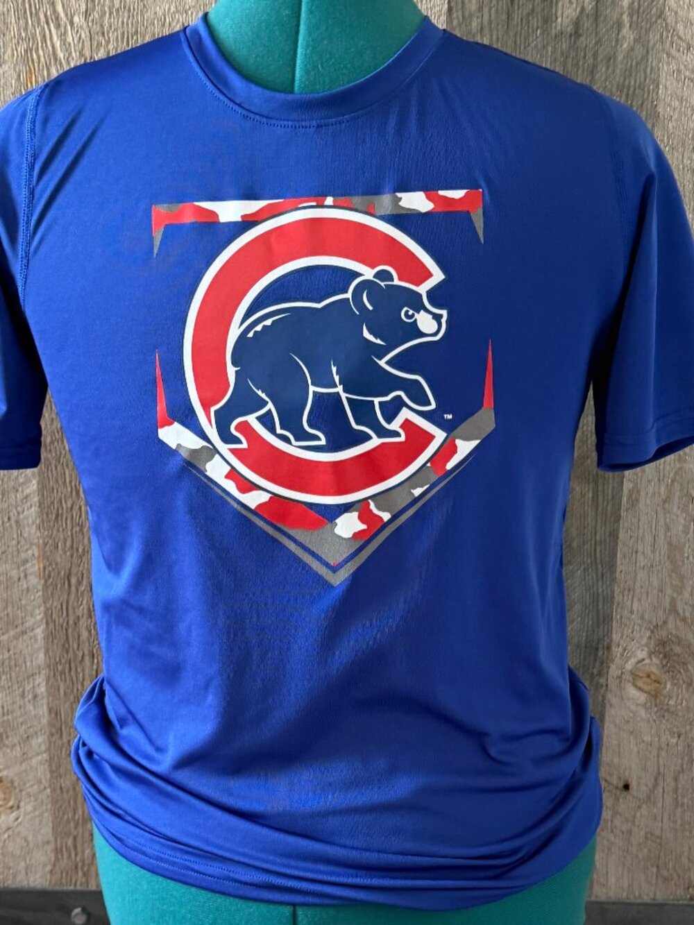 Chicago Cubs MLB Dry Fit T-shirt Size L 14/16